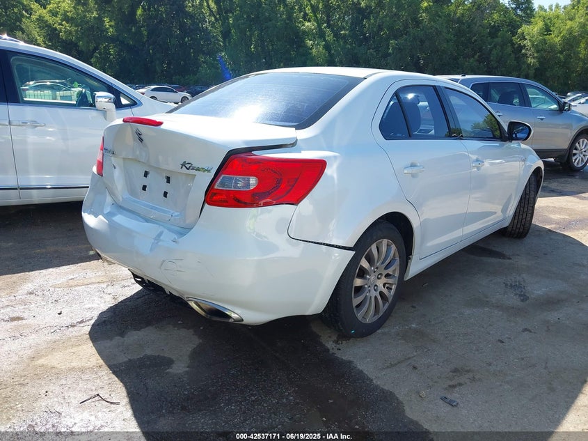 2013 Suzuki Kizashi