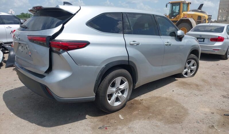 
								2022 Toyota Highlander full									