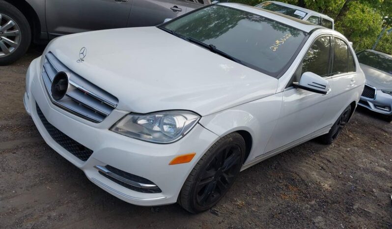 
								2013 Mercedes-benz C 250 full									