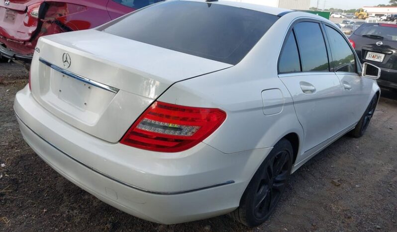
								2013 Mercedes-benz C 250 full									
