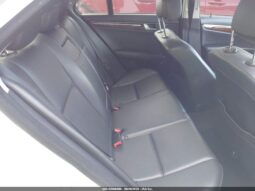 
										2013 Mercedes-benz C 250 full									