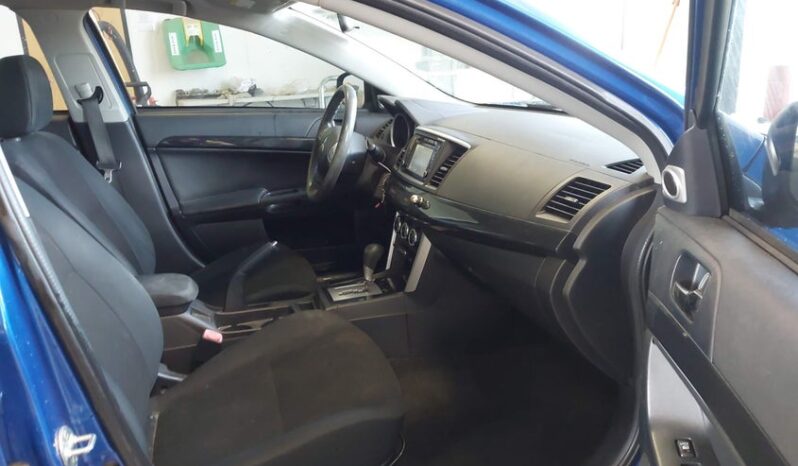 
								2017 Mitsubishi Lancer full									