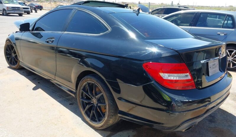 
								2014 Mercedes-benz C 250 full									