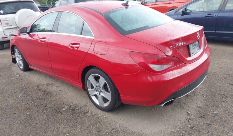 
								2016 Mercedes-benz Cla 250 full									