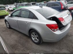 
										2015 Chevrolet Cruze full									