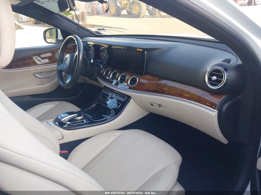 2017 Mercedes-benz E 300