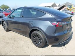 
										2025 Tesla Model y full									