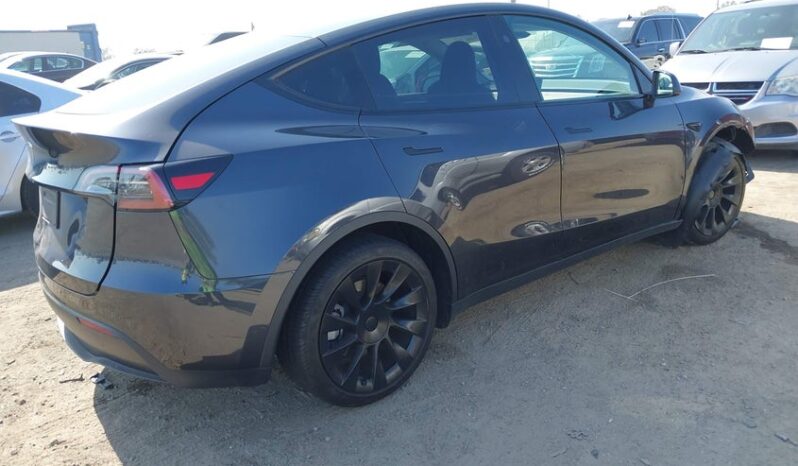 
								2025 Tesla Model y full									