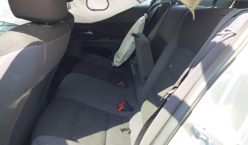 
								2013 Chevrolet Cruze full									