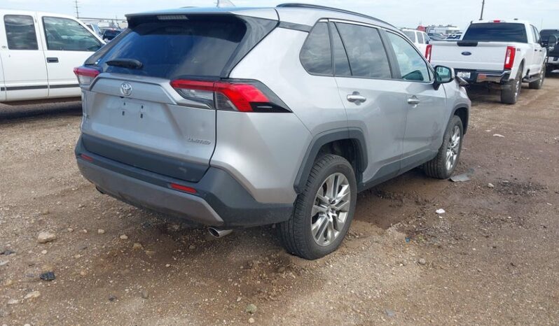 
								2019 Toyota Rav4 full									