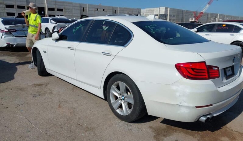 
								2013 BMW 5 series full									