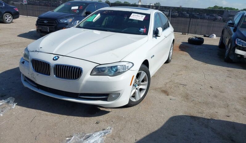 
								2013 BMW 5 series full									