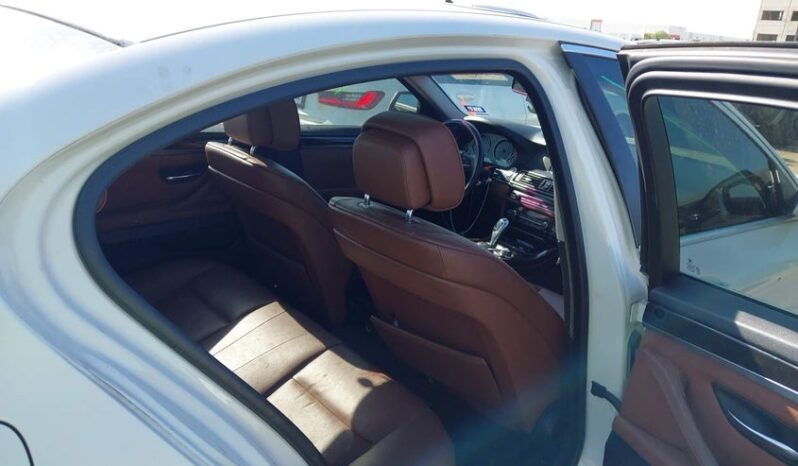 
								2013 BMW 5 series full									