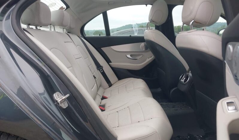
								2016 Mercedes-benz C 300 full									