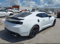 
										2018 Chevrolet Camaro full									