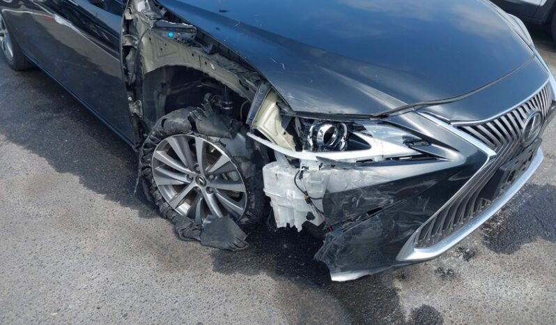 
								2020 Lexus Es 350 full									