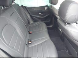 
										2020 Mercedes-benz Glc 300 full									