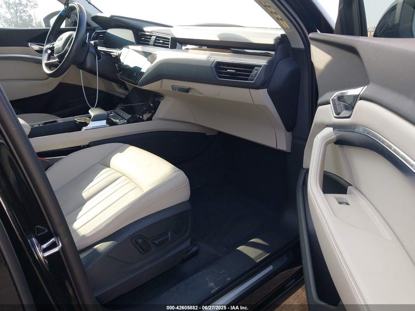 2024 Audi Q8