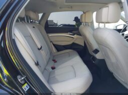 
										2024 Audi Q8 full									