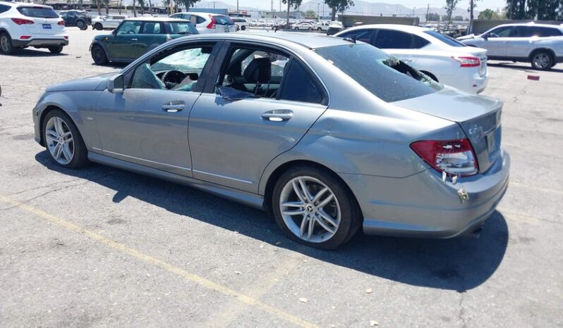 
								2012 Mercedes-benz C 250 full									