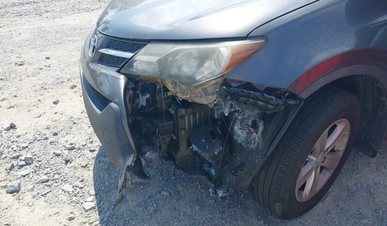 
								2013 Toyota Rav4 full									