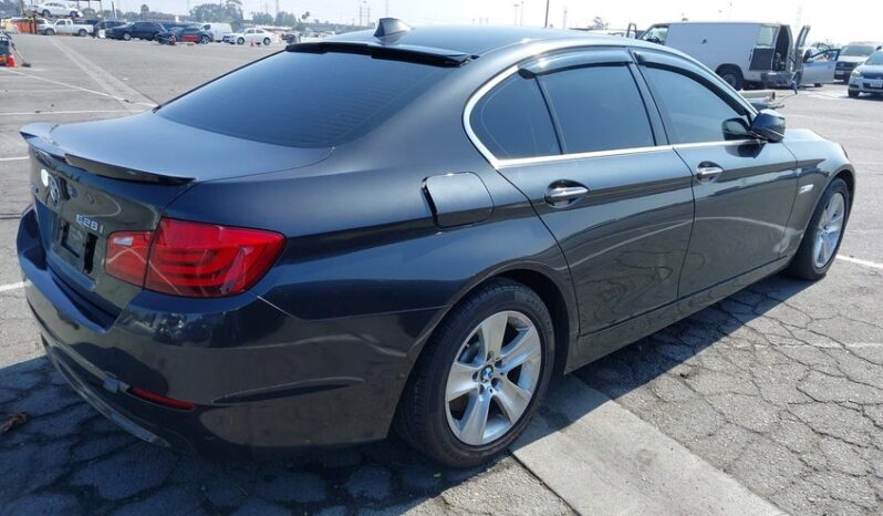 
								2013 BMW 5 series full									