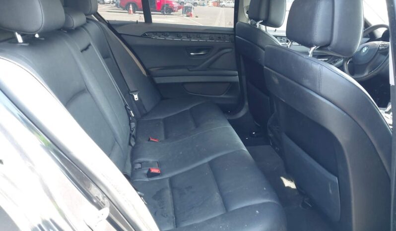 
								2013 BMW 5 series full									