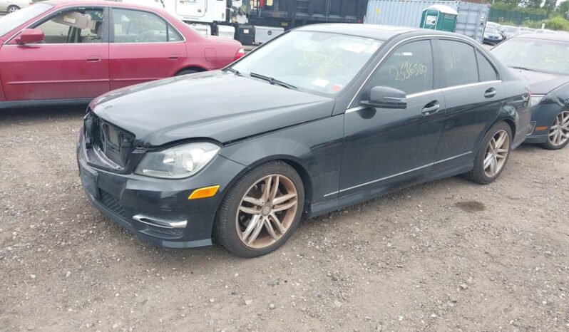 
								2012 Mercedes-benz C 300 full									