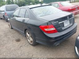 
										2012 Mercedes-benz C 300 full									