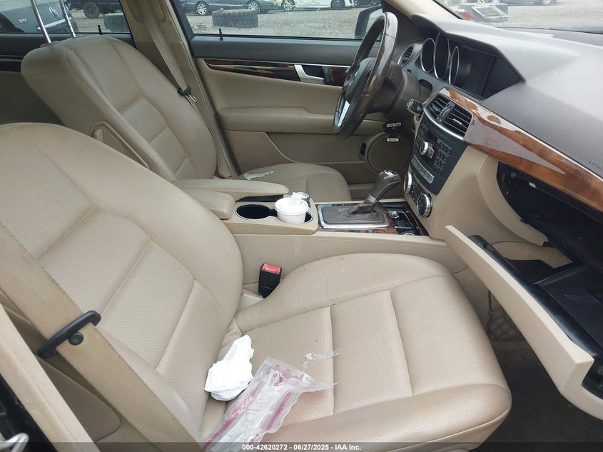 2012 Mercedes-benz C 300