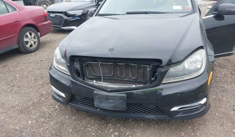 
								2012 Mercedes-benz C 300 full									