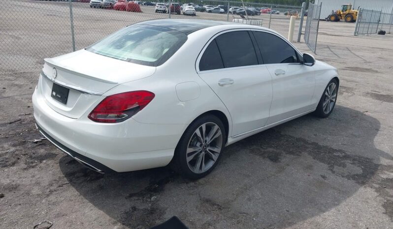 
								2018 Mercedes-benz C 300 full									