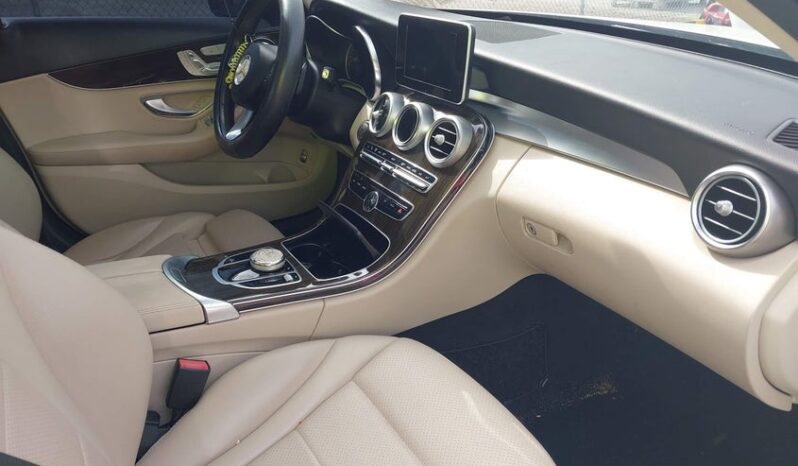 
								2018 Mercedes-benz C 300 full									