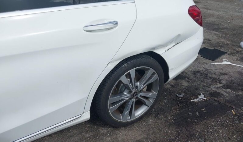 
								2018 Mercedes-benz C 300 full									
