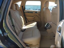 
										2012 Porsche Cayenne full									