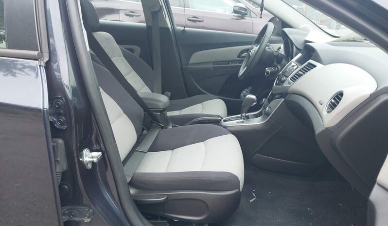 
								2015 Chevrolet Cruze full									