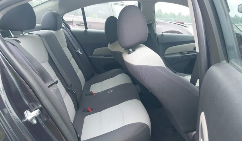 
								2015 Chevrolet Cruze full									