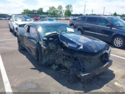 
										2013 Chevrolet Camaro full									