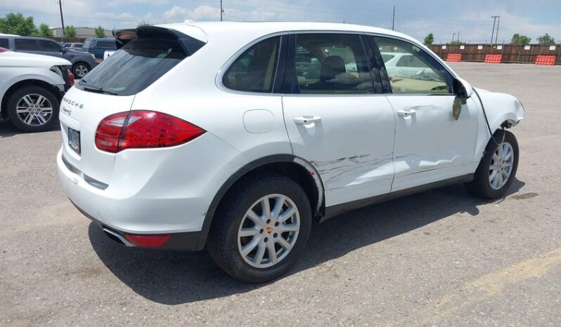 
								2013 Porsche Cayenne full									