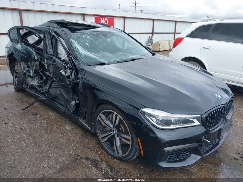 2019 BMW 750i
