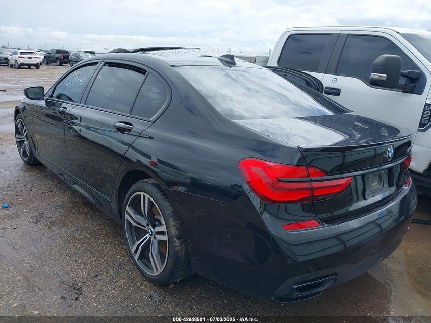2019 BMW 750i