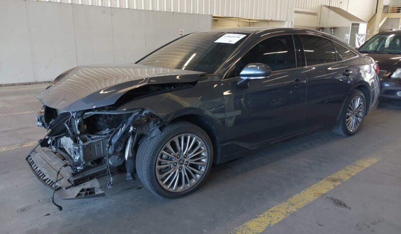 
								2022 Toyota Avalon full									