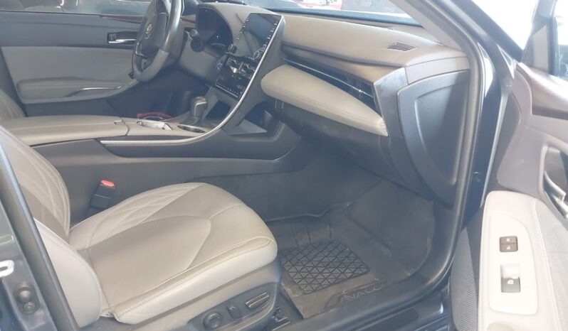
								2022 Toyota Avalon full									