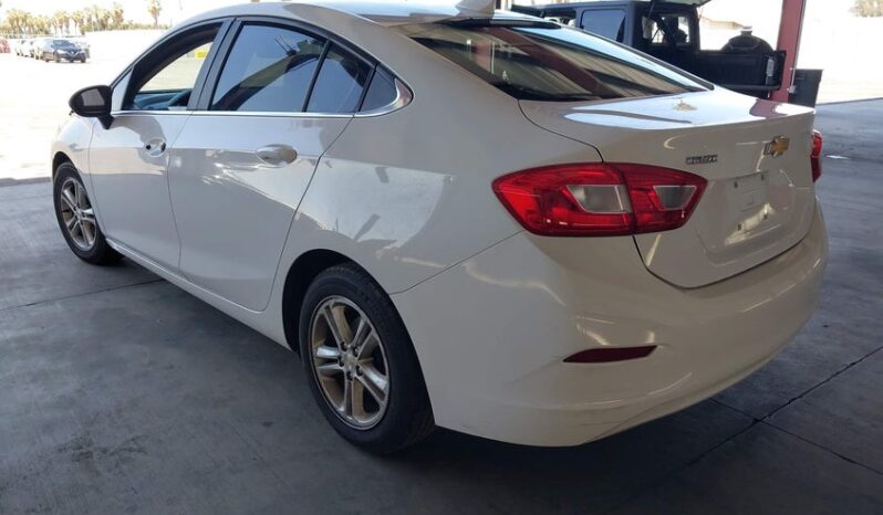 
								2017 Chevrolet Cruze full									