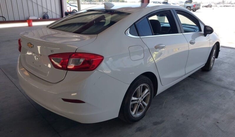 
								2017 Chevrolet Cruze full									