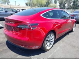 
										2018 Tesla Model 3 full									