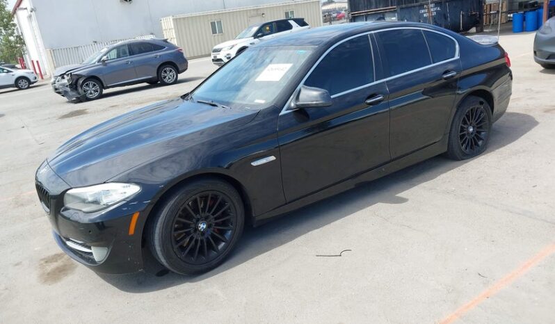 
								2013 BMW 5 series full									