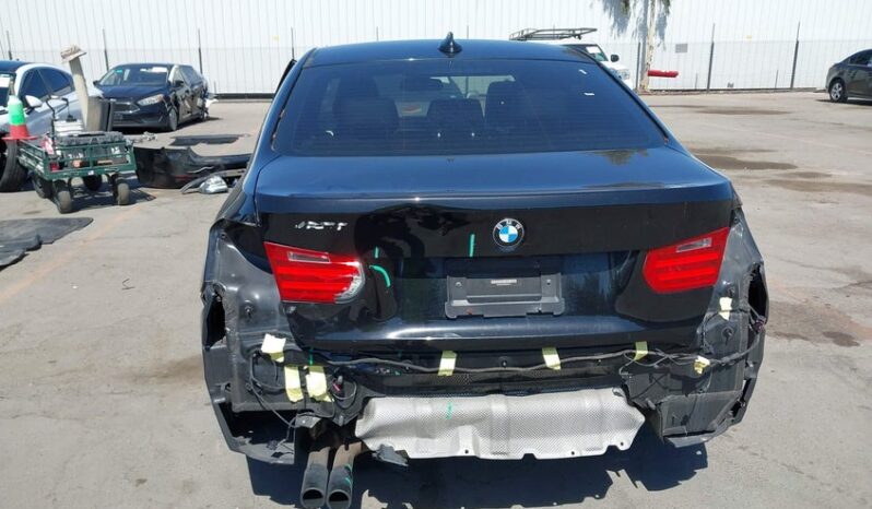 
								2013 BMW 3 series full									
