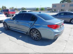 
										2019 BMW 5 series full									