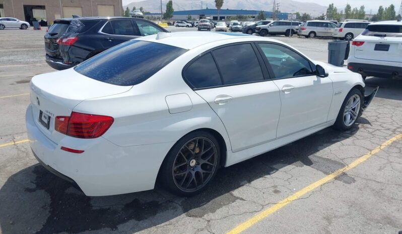 
								2015 BMW 5 series full									